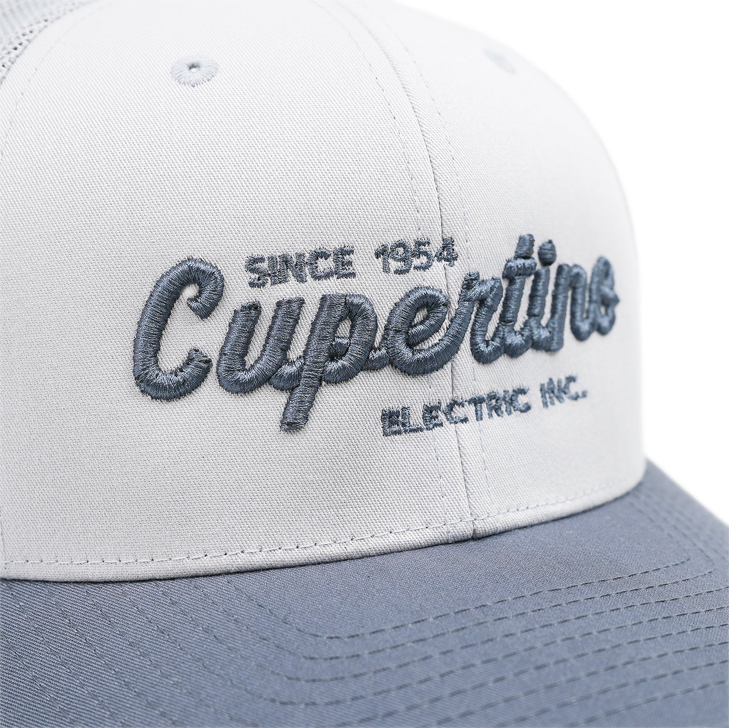 Six Panel Trucker Light Grey/Gunmetal